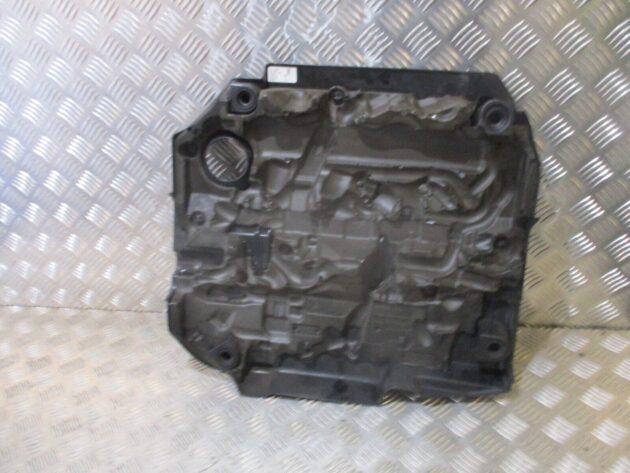 2016 GENUINE AUDI A3 8V 1.6 TDI DIESEL ENGINE TOP PLASTIC COVER 04L103954T - Image 3