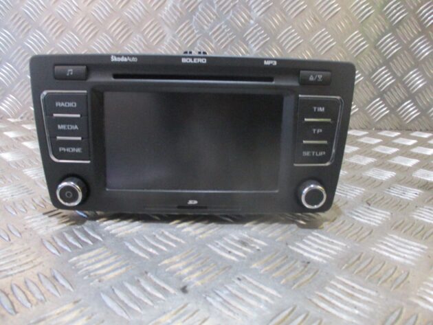 2012 GENUINE SKODA OCTAVIA MULTIMEDIA RADIO STEREO HEAD UNIT 1Z0035156F