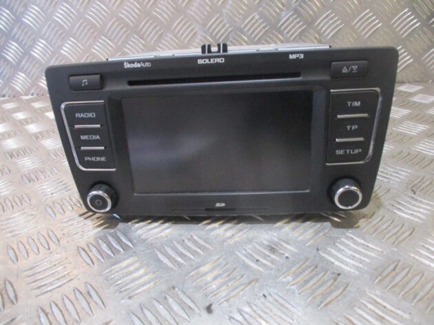 2012 GENUINE SKODA OCTAVIA MULTIMEDIA RADIO STEREO HEAD UNIT 1Z0035156F - Image 2