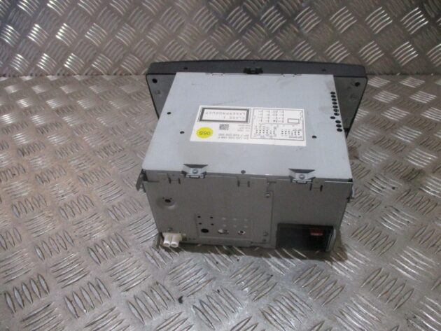 2012 GENUINE SKODA OCTAVIA MULTIMEDIA RADIO STEREO HEAD UNIT 1Z0035156F - Image 4