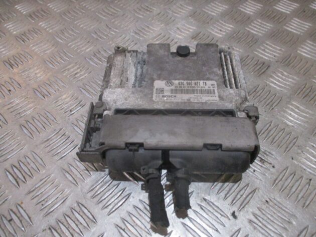 2012 GENUINE SKODA OCTAVIA 1.9 ENGINE ECU CONTROL UNIT MODUEL 03G906021TB - Image 3