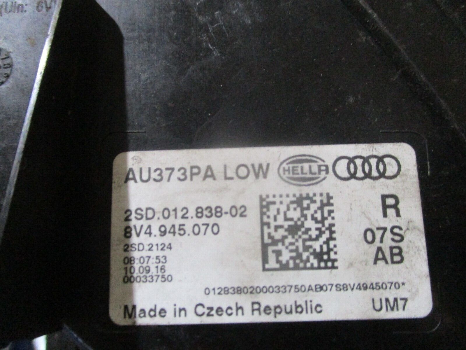 2016 AUDI A3 8V HATCHBACK REAR RIGHT DRIVER SIDE TAILLIGHT LAMP 8V4945070 OEM - Image 3