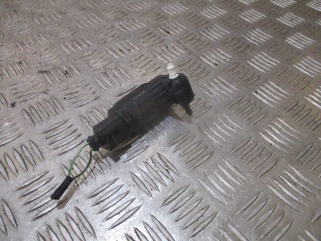 2015 VW SEAT AUDI SKODA WINDSCREEN WASHER PUMP 1K6955651 - Image 2