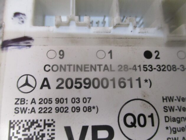 2016 GENUINE MERCEDES C CLASS FRONT RIGHT DRIVER DOOR CONTROL MODULE A2059001611 - Image 2