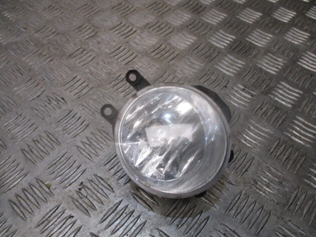 2016 GENUINE TOYOTA YARIS FRONT LEFT PASSENGER SIDE FOG LIGHT LAMP NSF - Image 2