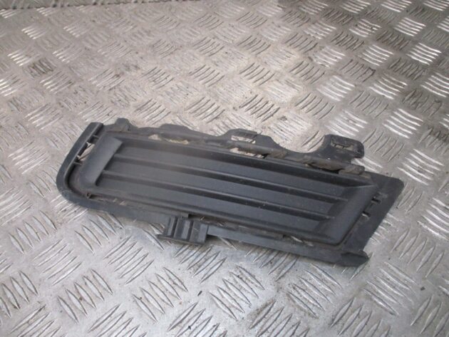 2015 GENUINE VW GOLF MK7 FRONT LEFT PASSENGER SIDE LOWER BUMPER GRILL 5G0853211D - Image 2