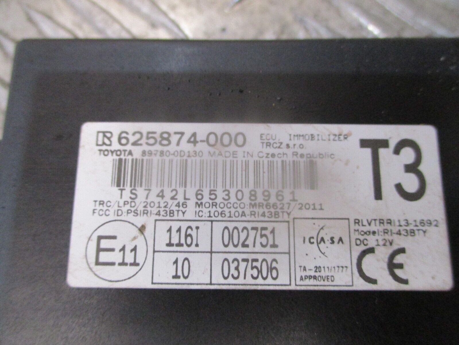 2016 GENUINE TOYOTA YARIS ELECTRONIC CONTROL UNIT 89780-0D130 - Image 2