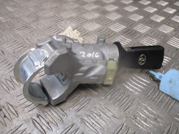2016 GENUINE TOYOTA YARIS IGNITION BARREL & KEY 45020-0D05 - Image 3