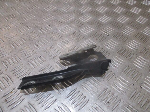 2012 GENUINE AUDI A3 8P FRONT LEFT PASSENGE SIDE BONNET HINGE 8P0823301B - Image 3