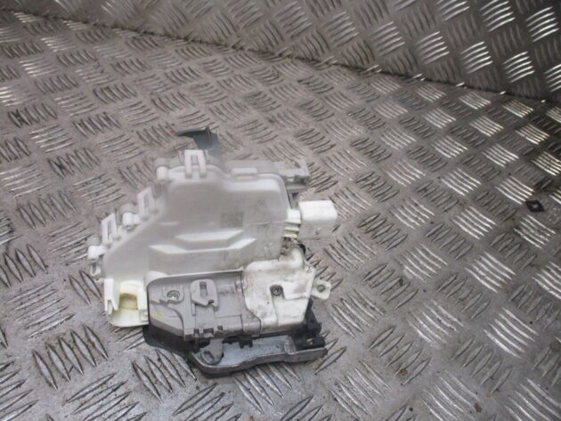 2014 GENUINE AUDI A3 FRONT RIGHT DRIVER SIDE DOOR LOCK MECHANISM 8X2837016B
