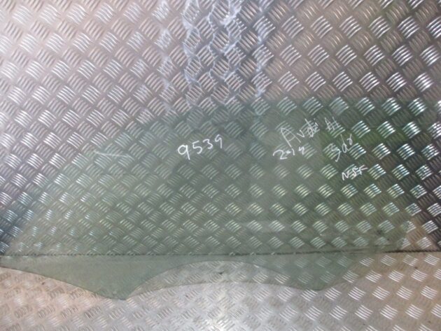 2014 GENUINE AUDI A1 8X 3DOOR FRONT LEFT PASSENGER SIDE WINODW GLASS NSF