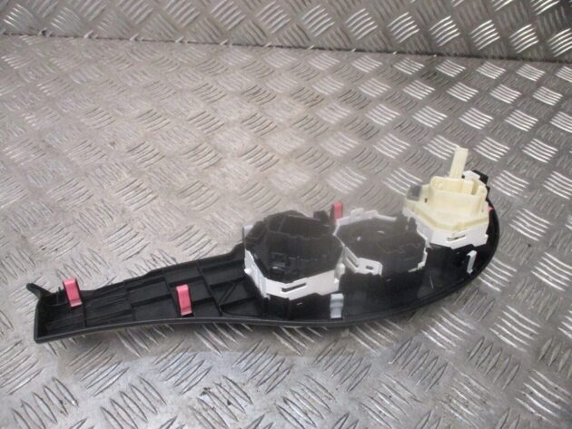 2016 GENUINE TOYOTA YARIS AC CONTROLER CLIMATE CONTROL PANEL 55406-0D400 - Image 3