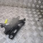 2014 GENUINE AUDI A3 8V FRONT RIGHT DRIVER SIDE BONNET HINGE 8V0823302F