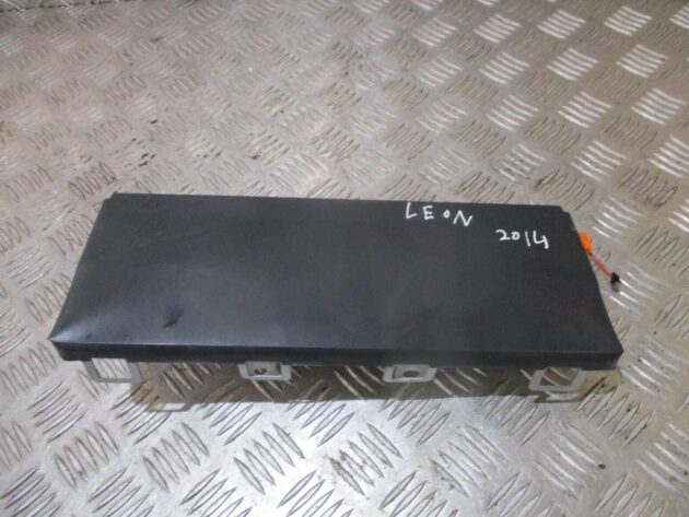 2014 GENUINE SEAT LEON 5F RIGHT DRIVER SIDE KNEE AIRBG 5G2880842D - Image 2