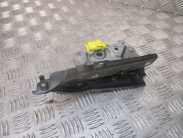 2016 AUDI A3 8V PASSENGER SIDE FRONT BONNET HOOD HINGE & ACTUATOR 8V0823823F OEM - Image 4