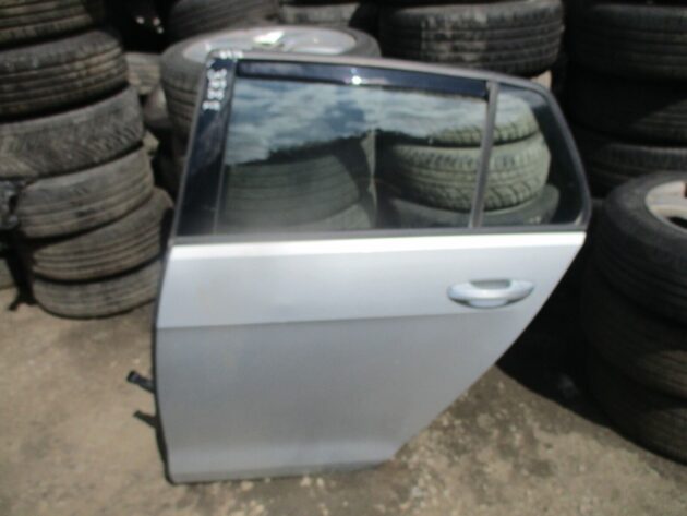 2015 GENUINE VW GOLF MK7 REAR LEFT PASSENGER SIDE BARE SHELL DOOR - Image 2