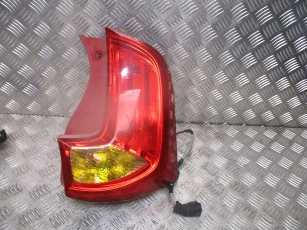 2012 GENUINE KIA PICANTO 3DOOR REAR LEFT PASSENGER SIDE TAILLIGHT LAMP 92401-1Y0 - Image 3