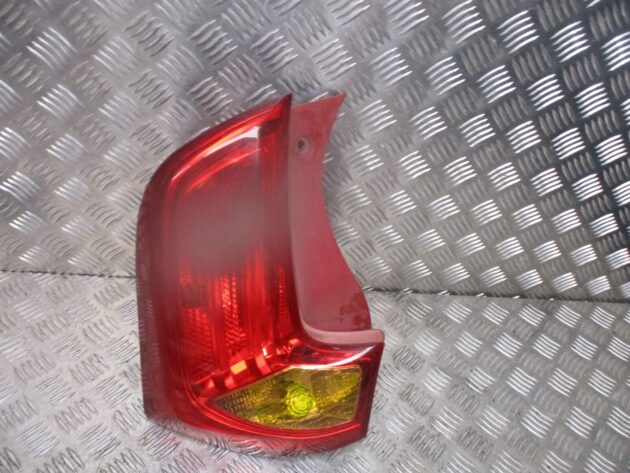 2012 GENUINE KIA PICANTO 3DOOR REAR RIGHT DRIVER SIDE TAILLIGHT LAMP 92402-1Y0 - Image 2