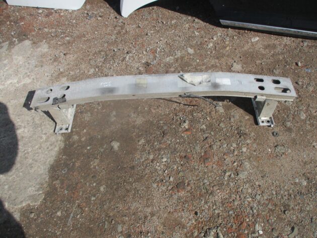 2012 GENUINE TOYOTA PRIUS FRONT BUMPER REINFORCEMENT CARSH BAR - Image 2
