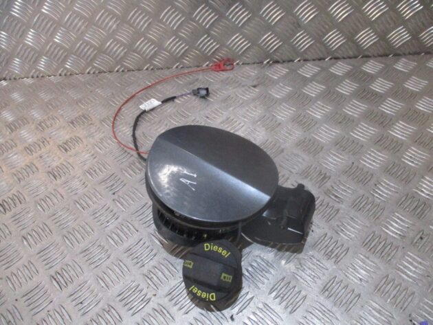 2014 GENUINE AUDI 8X DIESEL FUEL FILLER FLAP CAP COVER 8X0809906D - Image 2