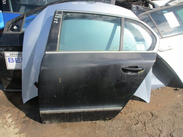 2013 GENUINE SKODA SUPERB REAR LEFT PASSENGER SIDE BARE SHELL DOOR NSR - Image 2