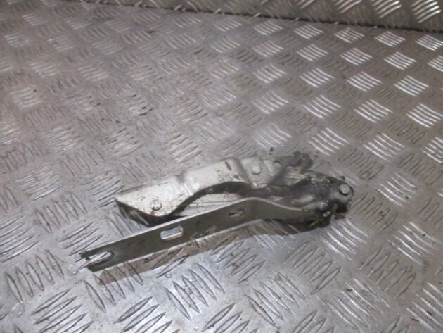 2012 GENUINE VW GOLF MK6 LEFT PASSENGER SIDE BONNET HINGE 5K0823301
