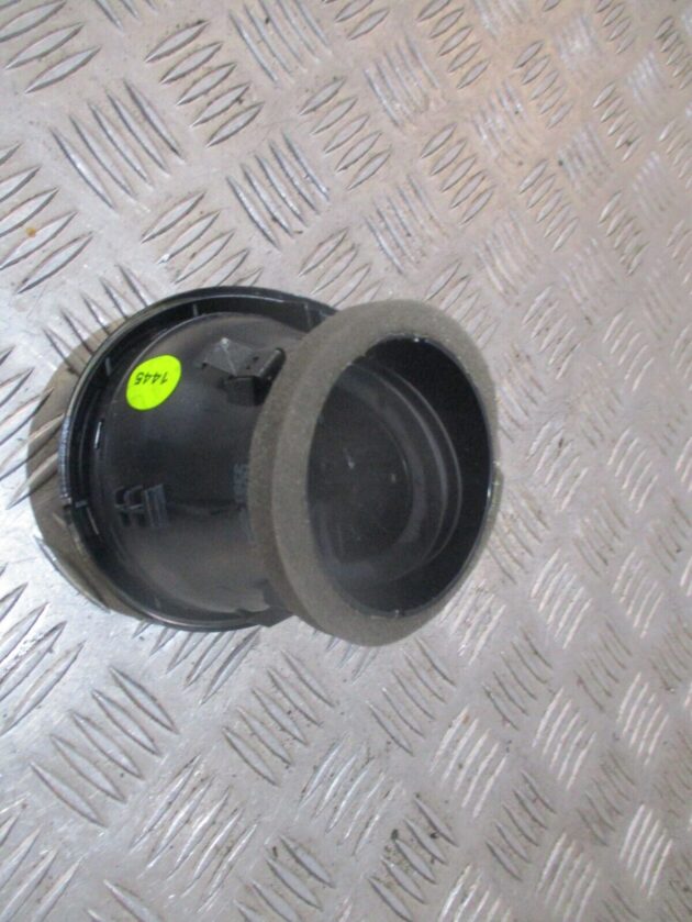 2014 GENUINE AUDI A1 8X FRONT DASHBOARD AIRVENT 8X2820951 - Image 3