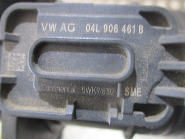 2013 VW AUDI SEAT SKODA 1.6TDI MASS AIR FLOW METER MASS SENSOR 04L906461B OEM - Image 2