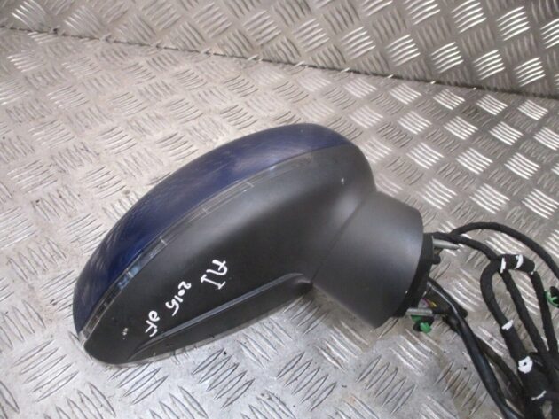 2015 GENUINE AUDI A1 FRONT RIGHT DRIVER SIDE DOOR WING MIRROR