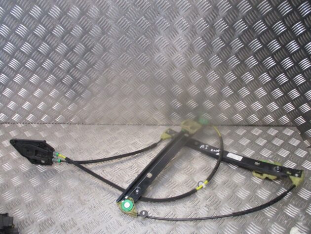 2015 GENUINE AUDI A1 FRONT RIGHT DRIVER SIDE WINDOW REGULATER OSF - Image 2