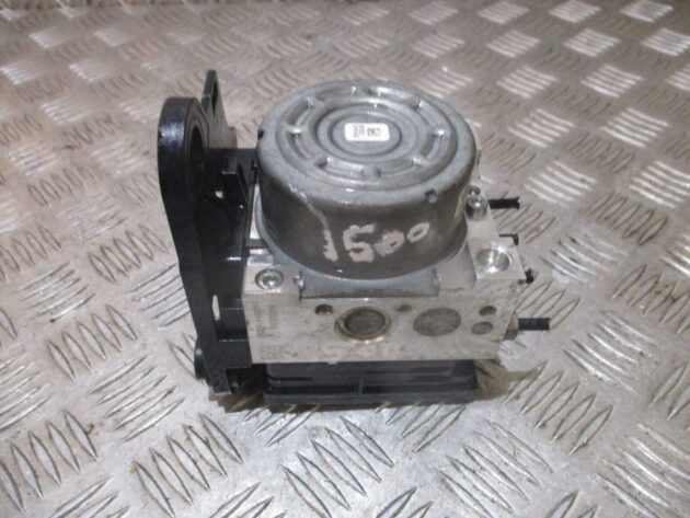 2014 GENUINE VW GOLF MK7 ABS PUMP CONTROL UNIT MODULE 5Q0614517AA 5Q0907379AB