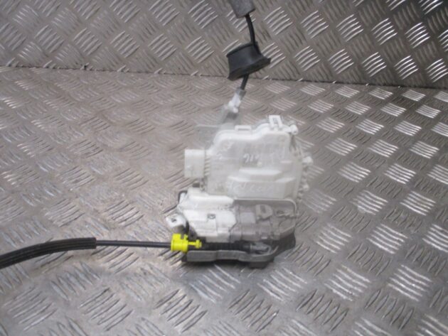2016 GENUINE AUDI A1 FRONT LEFT PASSENGER SIDE DOOR LOCK MECHANISM 8J2837015E