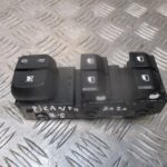 2020 GENUINE KIA PICANTO 5DR FRONT RIGHT DRIVER SIDE WINDOW SWITCH 299181680