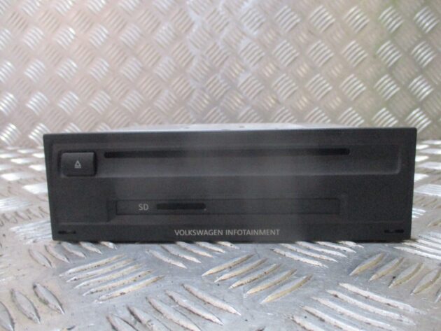 2014 GENUINE VW GOLF MK7 MULTIMEDIA PLAYER HEAD UNIT 5G0035820A