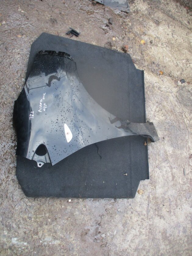 2012 GENUINE KIA PICANTO FRONT RIGHT DRIVER SIDE WING FENDER OSF - Image 2
