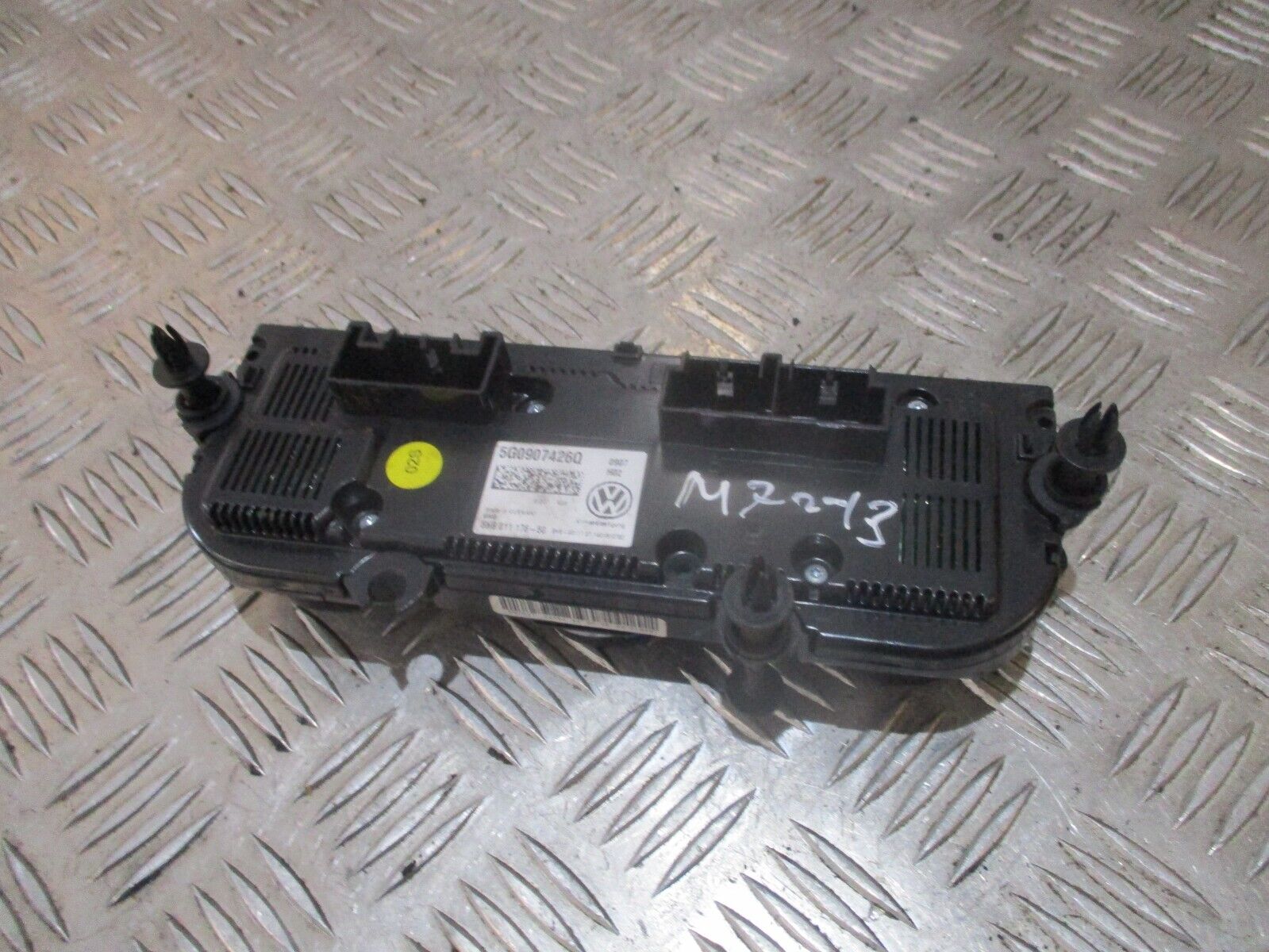 2015 GENUINE VW GOLF MK7 AC HEATER CLIMATE CONTROL SWITCH PANEL 5G0907426Q - Image 3