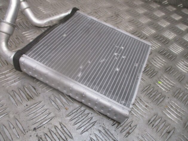 2018 GENUINE SKODA SUPERB HEATER MATRIX RADIATOR - Image 3