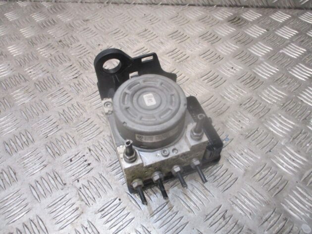 2014 GENUINE VW GOLF MK7 ABS PUMP CONTROL UNIT MODULE 5Q0614517L 5Q0907879M - Image 3