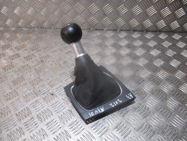 2012 GENUINE AUDI A3 8P 5SPEED GEAR KNOB GAITER 8P0864261T