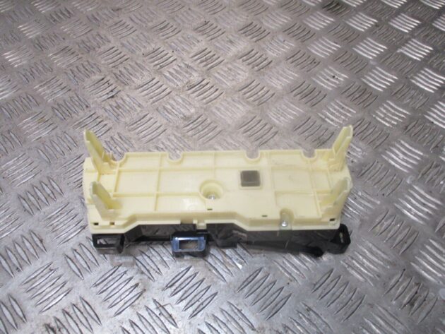2014 GENUINE TOYOTA PRIUS AC HEATER CLIMATE CONTROL SWITCH PANEL 75D725 - Image 3