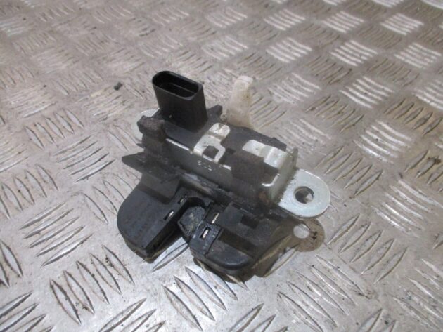 2014 GENUINE SEAT IBIZA REAR TAILGATE BOOT LOCK MECHANISM 6J3827505A - Image 3
