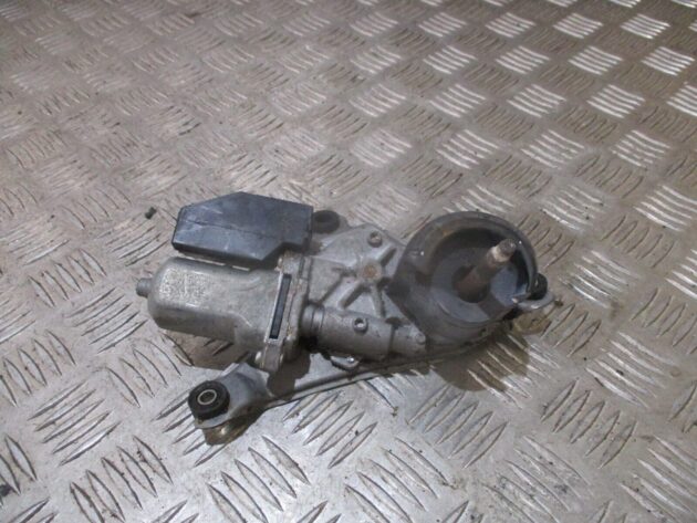 2012 GENUINE TOYOTA AURIS REAR WINDSCREEN WIPER MOTOR