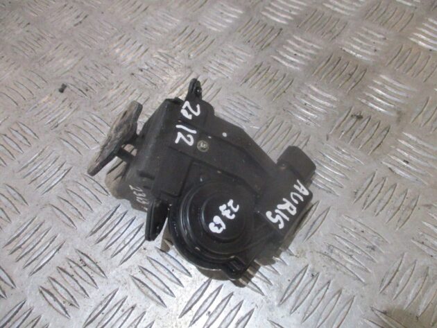 2012 GENUINE TOYOTA AURIS REAR TAILGATE BOOT LOCK MECHANISM - Image 2