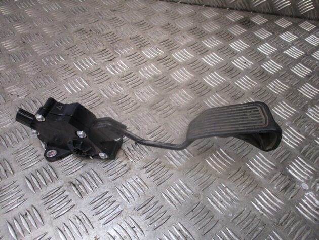 2014 GENUINE TOYOTA PRIUS ACCELERATOR THROTTLE PEDAL 78110-12060