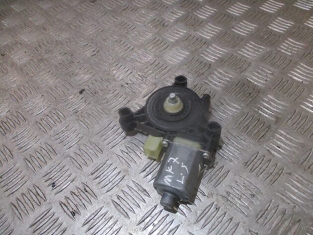 2014 GENUINE VW GOLF MK7 FRONT RIGHT DRIVER SIDE WINDOW MOTOR 5Q0959801B - Image 3