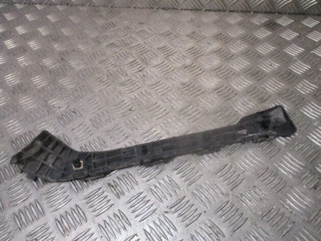 2014 TOYOTA PRIUS HYBRID REAR LEFT PASSENGER SIDE BUMPER BRACKET 52576-47020