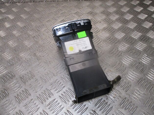 2017 GENUINE AUDI A3 REAR CENTRE CONSOLE AIRVENT 8V0857042 - Image 3