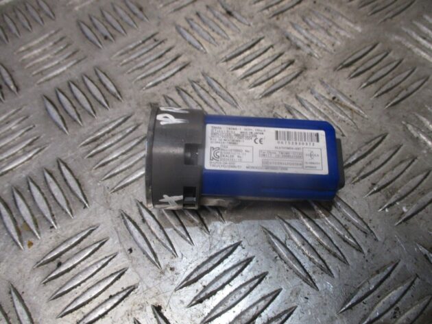2014 GENUINE TOYOTA PRIUS HYBRID ENGINE START/STOP SWITCH BUTTON - Image 2