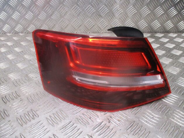 2017 GENUINE AUDI A3 8V 3DOOR REAR LEFT PASSENGER SIDE TAILLIGHT LAMP 8V3945069 - Image 2