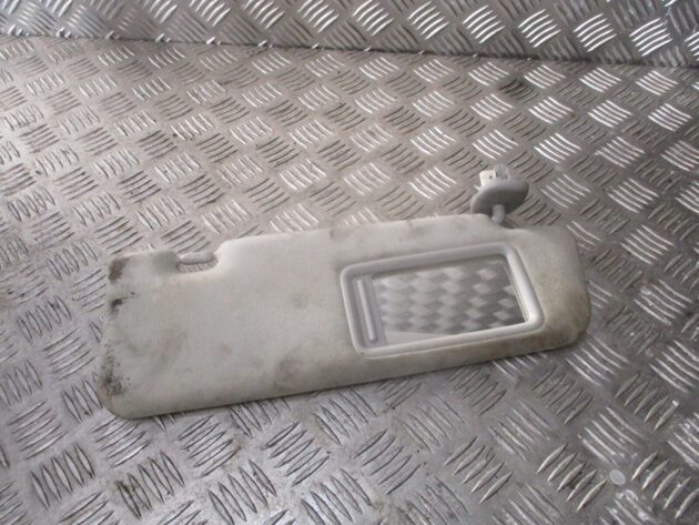 2014 GENUINE TOYOTA PRIUS FRONT RIGHT DRIVER SIDE SUNVISOR OSF - Image 2